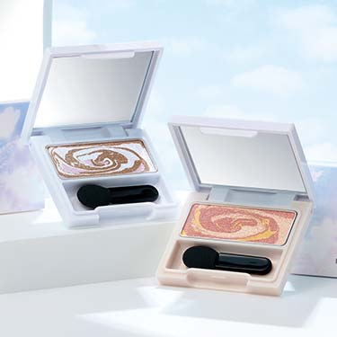 限定メイク マーブルトリック アイカラー