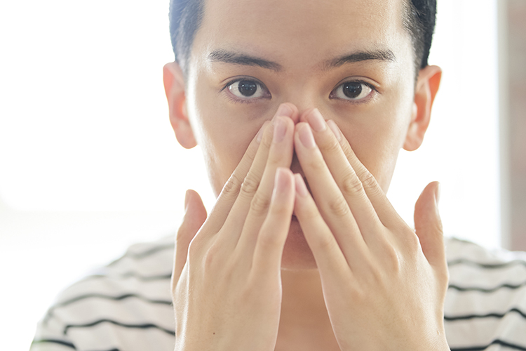 顔の毛穴をなくしたい 気になる毛穴の開きの原因と対策って おすすめのケアとは 健康食品通販のファンケルオンライン