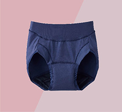 写真：吸水サニタリーショーツ<br>
涼やかタイプ