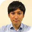 化粧品CRM部 成松