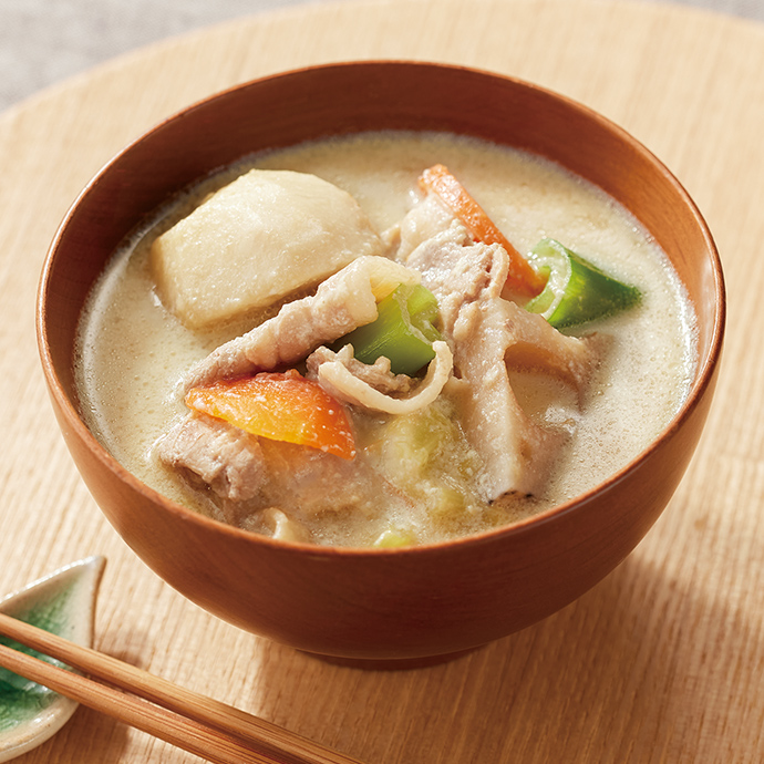 「豆乳と秋野菜の豚汁」