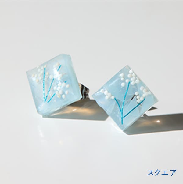 ピアス